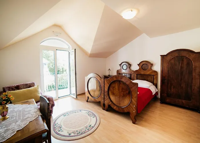 5206a Apartment Selce